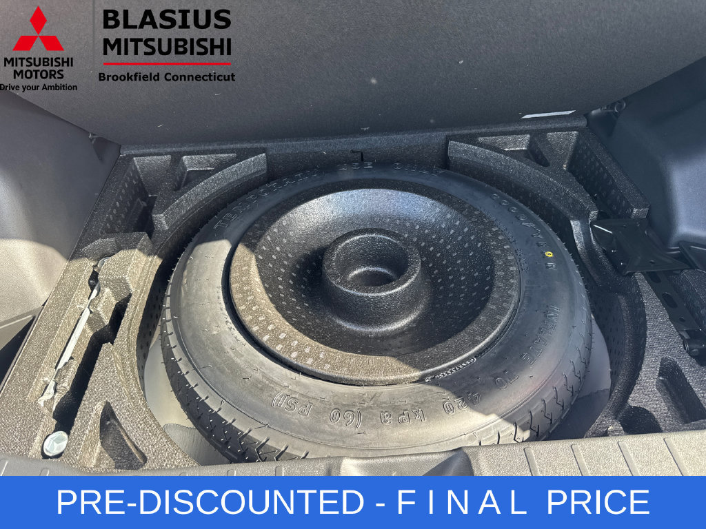 Used 2025 Mitsubishi Outlander Sport SE AWD/4WD image 38