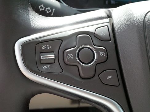 Used 2017 Buick Regal Sport Touring FWD image 26