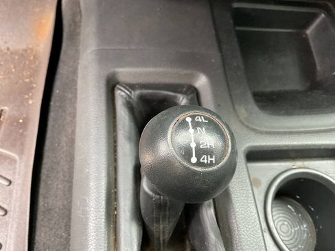 Used 2010 Dodge Ram 2500 Truck ST w/ ST Popular Equipment Group AWD/4WD image 5