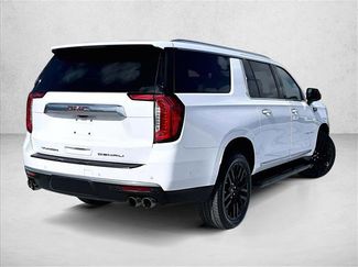 Used 2024 GMC Yukon XL Denali w/ Advanced Technology Package video 2