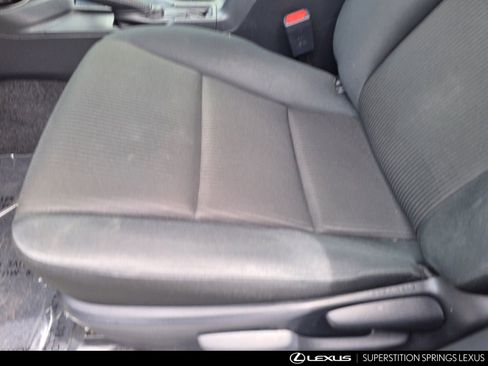 Used 2018 Toyota RAV4 LE w/ Carpet Mat Package FWD image 14
