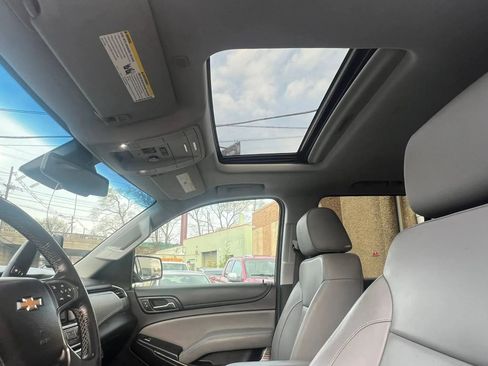 Used 2018 Chevrolet Tahoe LT w/ Luxury Package AWD/4WD image 27