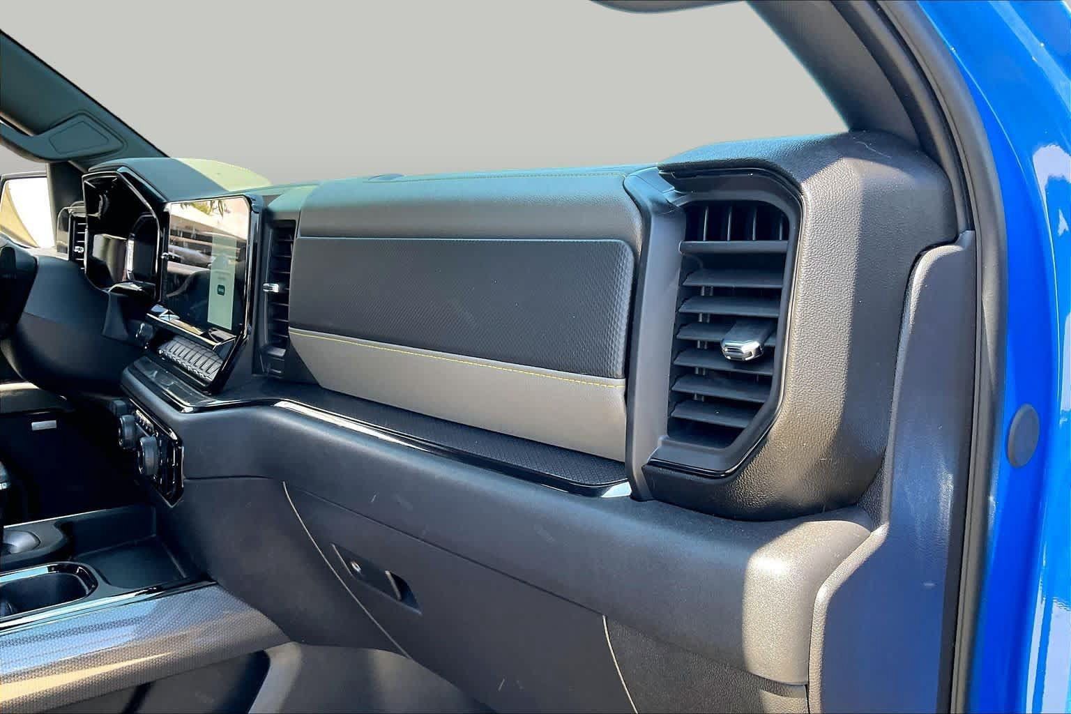 Used 2025 Chevrolet Silverado 1500 ZR2 w/ ZR2 Bison Edition AWD/4WD image 19