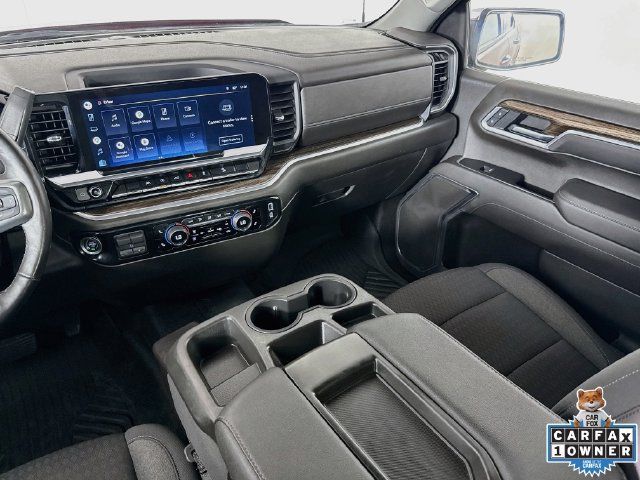 Used 2022 Chevrolet Silverado 1500 LT AWD/4WD image 24