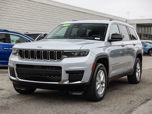 Used 2023 Jeep Grand Cherokee L Laredo w/ Trailer Tow Group (B) AWD/4WD image 3