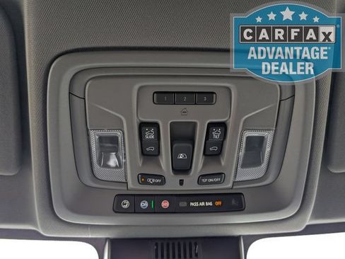 Used 2024 Chevrolet Silverado 1500 LT Trail Boss w/ LT Trail Boss Premium Package AWD/4WD image 15