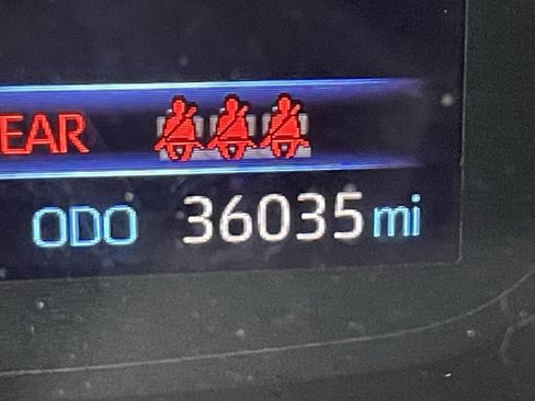 Used 2022 Toyota Corolla SE image 19