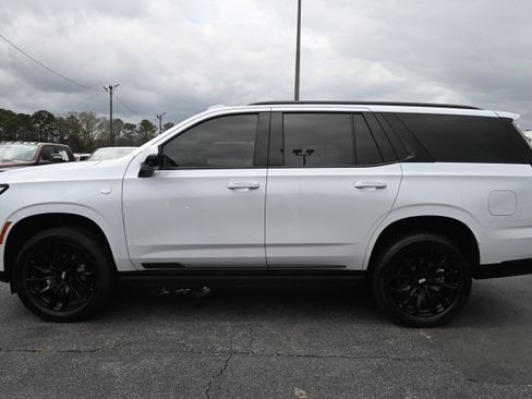 Used 2026 Cadillac Escalade Sport w/ LPO, ONYX Package image 11