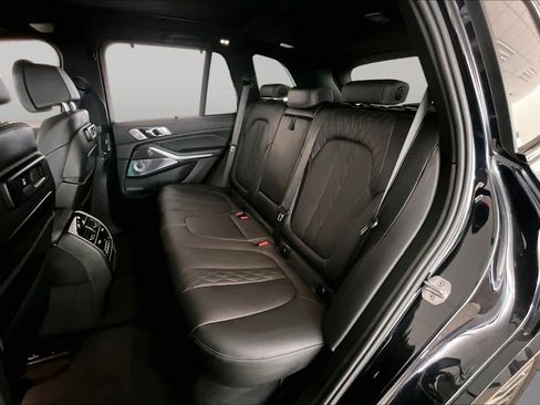 Used 2023 BMW X5 M50i w/ Executive Package AWD/4WD image 18