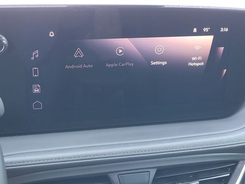 Used 2024 Buick Encore GX Sport Touring FWD image 15