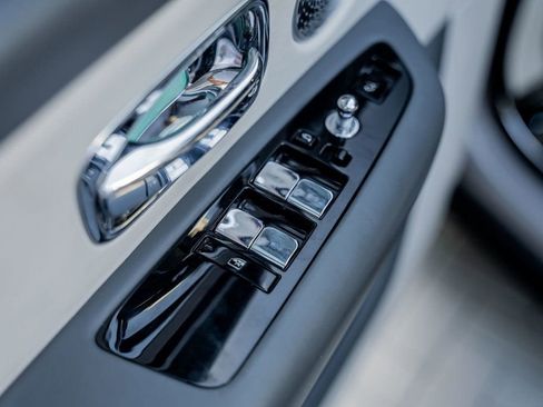 Used 2021 Rolls-Royce Cullinan AWD/4WD image 51