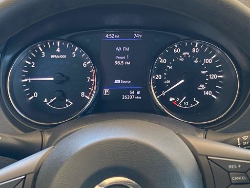Used 2018 Nissan Rogue S FWD image 13