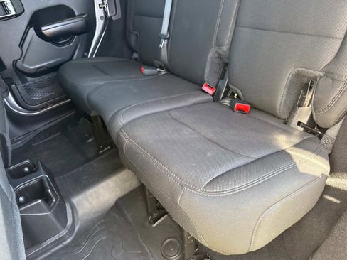 Used 2020 Jeep Wrangler Willys image 12