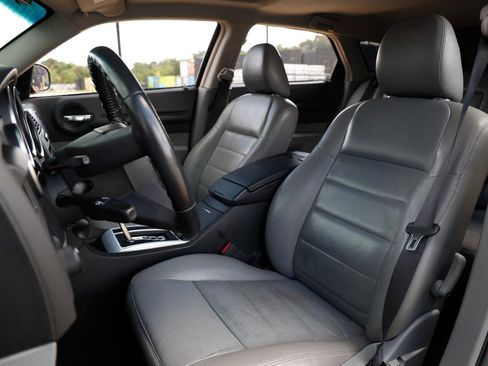 Used 2006 Dodge Magnum R/T w/ Convenience Group II RWD image 8