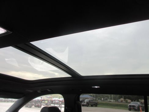 New 2026 Buick Enclave Sport Touring w/ Power Package image 16