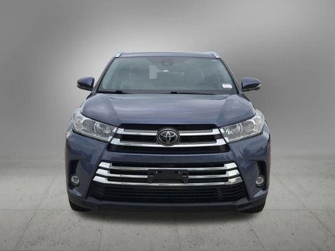 Used 2019 Toyota Highlander Limited AWD/4WD image 9