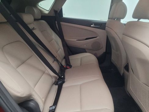 Used 2017 Hyundai Tucson SE Plus AWD/4WD image 19