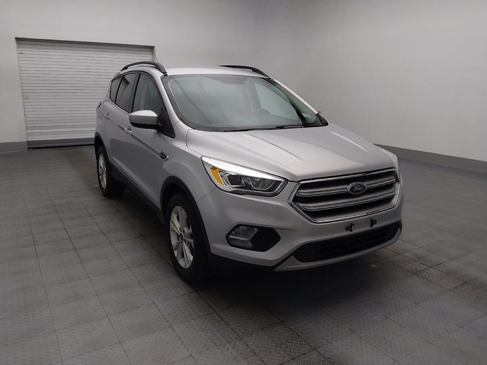 Used 2017 Ford Escape SE w/ Equipment Group 201A FWD image 13