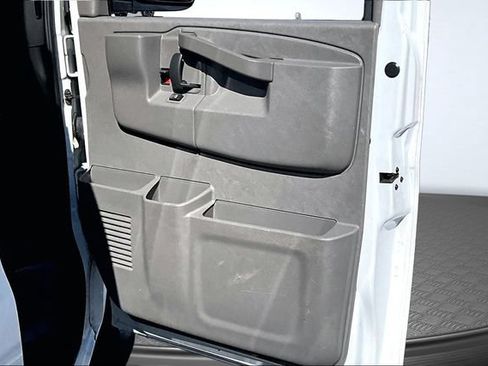 Used 2019 Chevrolet Express 2500 Extended w/ Driver Convenience Package RWD image 25