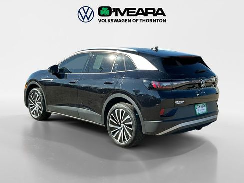 Used 2023 Volkswagen ID.4 Pro S Plus image 3