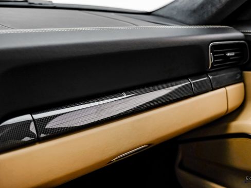 Used 2017 Porsche 911 Turbo image 71