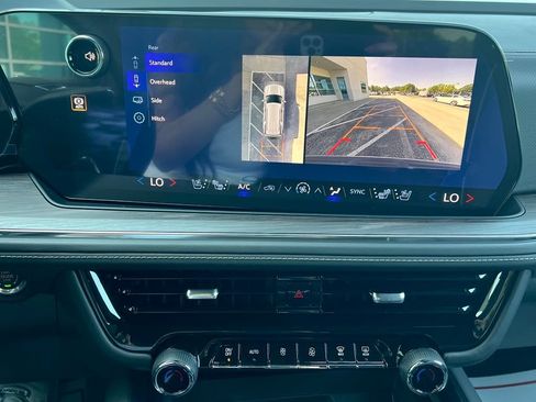 New 2026 Chevrolet Tahoe Premier AWD/4WD image 15