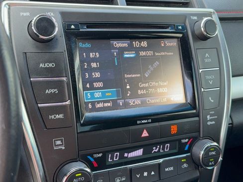 Used 2017 Toyota Camry XSE FWD image 23