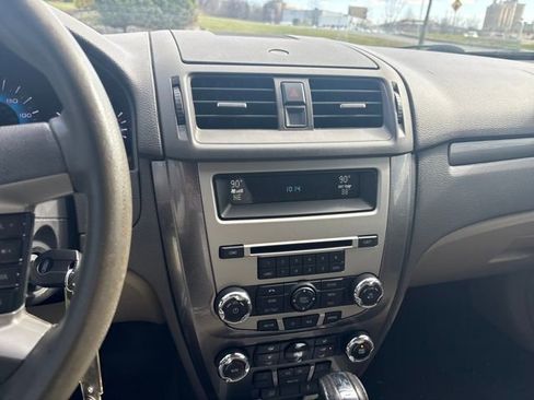 Used 2012 Ford Fusion SEL image 19