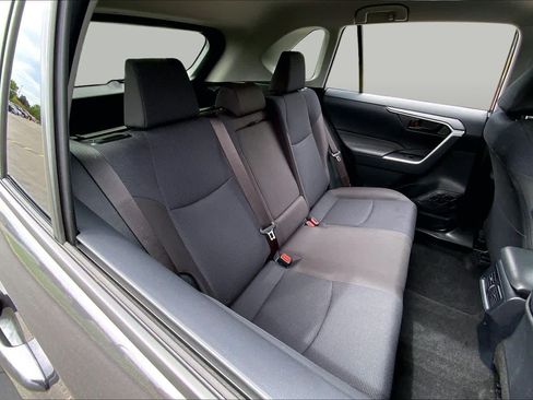 Used 2025 Toyota RAV4 LE AWD/4WD image 20