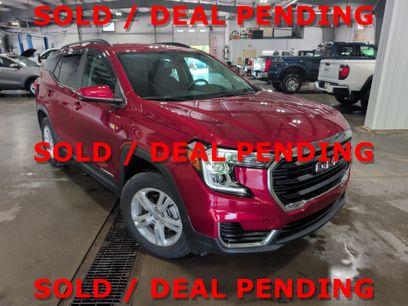 Used 2024 GMC Terrain SLE w/ Driver Convenience Package