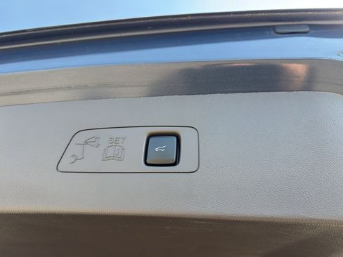 Used 2022 Lincoln Corsair FWD w/ Equipment Group 101A image 23