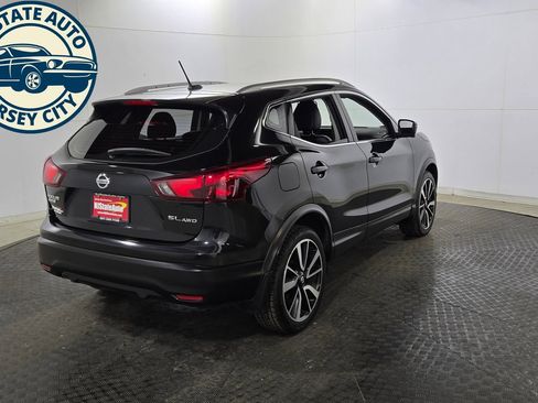 Used 2018 Nissan Rogue Sport SL AWD/4WD image 7