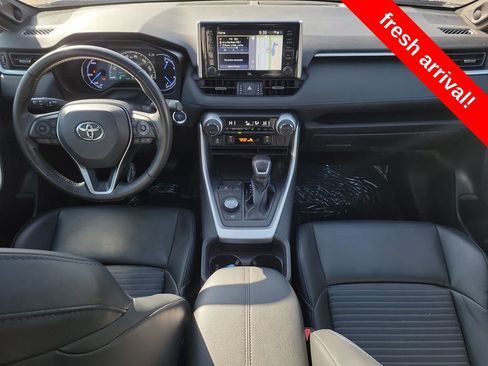 Used 2019 Toyota RAV4 XSE image 15