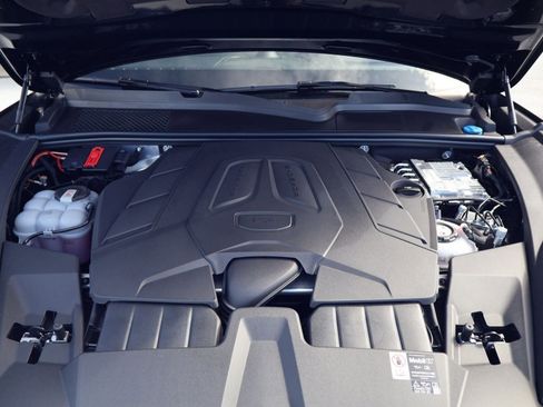 New 2026 Porsche Cayenne E-Hybrid AWD/4WD image 26
