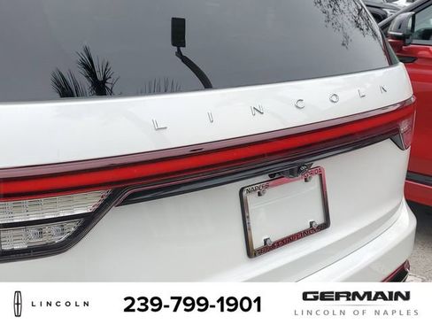 New 2026 Lincoln Aviator Premiere image 16