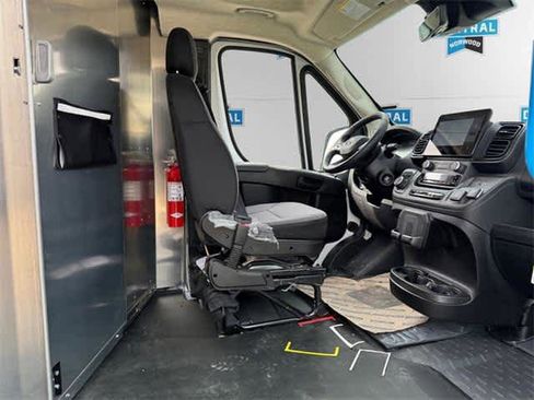 New 2024 RAM ProMaster 3500 w/ Delivery Van Package image 15