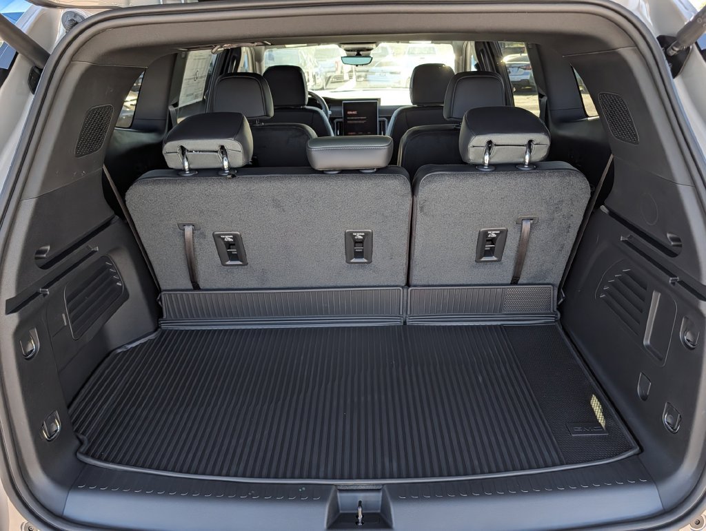 New 2027 GMC Acadia AT4 w/ AT4 Reserve Package AWD/4WD image 29