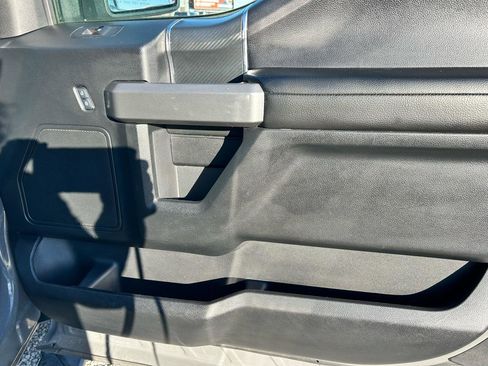 Used 2018 Ford F150 XLT w/ Equipment Group 302A Luxury image 11