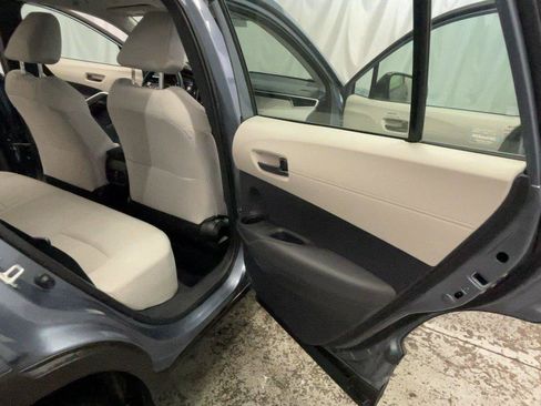 Used 2024 Toyota Corolla Cross L AWD/4WD image 23
