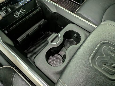 Certified 2021 RAM 2500 Laramie w/ Body Color Bumper Group image 27