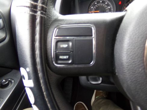 Used 2016 Jeep Compass Sport w/ Power Value Group FWD image 57