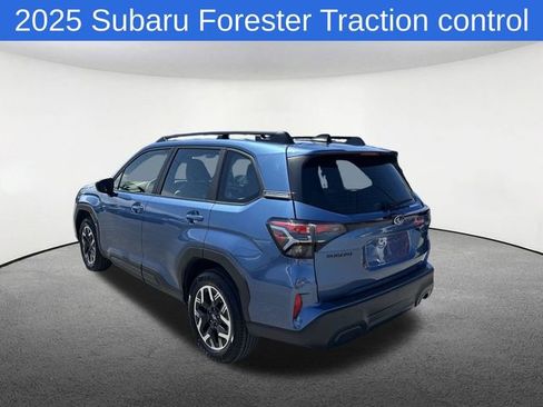 Used 2025 Subaru Forester AWD/4WD image 14