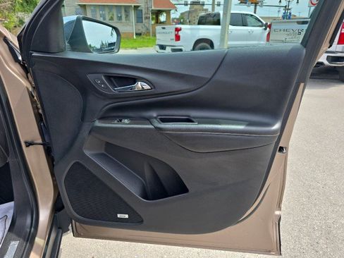 Used 2019 Chevrolet Equinox Premier FWD image 39