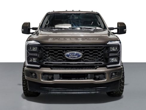 Used 2023 Ford F350 Lariat w/ Sport Appearance Package image 3