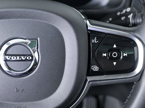 Certified 2023 Volvo XC90 B6 Plus w/ Protection Package Premier AWD/4WD image 13