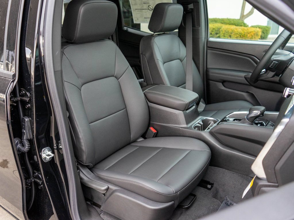 Used 2026 GMC Canyon Elevation w/ Convenience Package AWD/4WD image 9