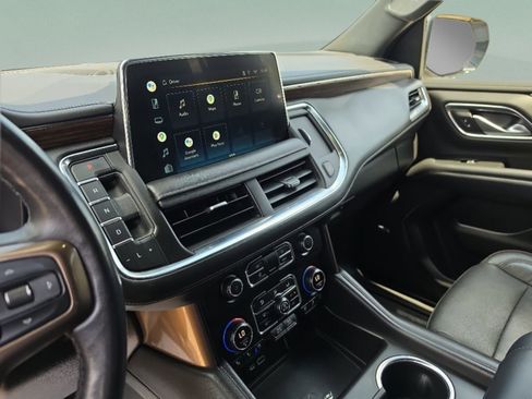 Used 2022 Chevrolet Tahoe High Country AWD/4WD image 18