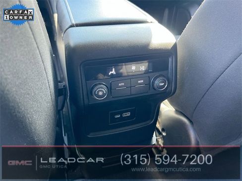 Used 2021 GMC Acadia SLE image 20