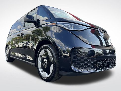 Used 2025 Volkswagen ID. Buzz Pro S RWD image 69
