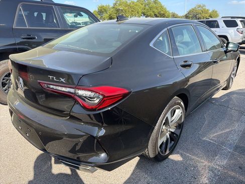 Used 2025 Acura TLX w/ Technology Package image 6